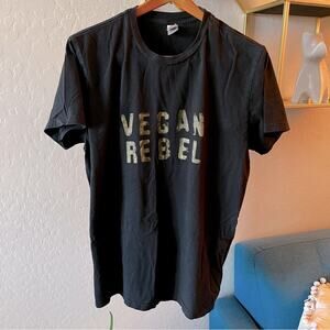 US Blanks black organic cotton Vegan Rebel graphic tee shirt mens size XL